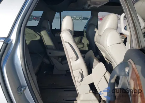 2010 Buick Enclave 1Xl из США, поврежденный, VIN 5GALRBED2AJ121930